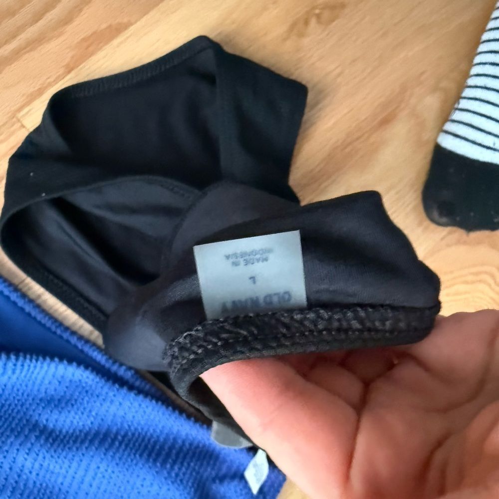 Old Navy Vibrant Blue and black swimsuit - Picture 5 of 12